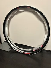 NEW Rim 26"  Stan's NoTubes ZTR CREST Disc 32H Black NEW