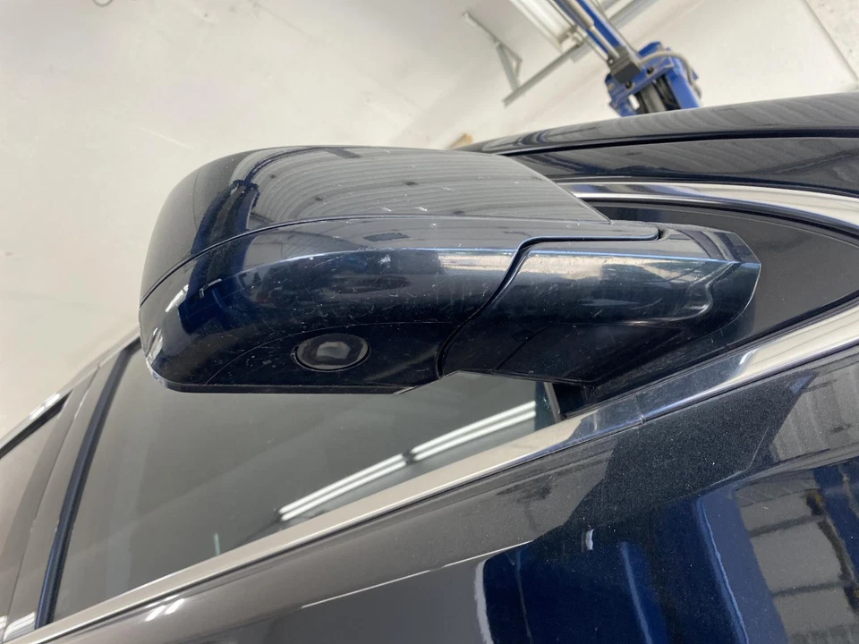 Used Right Door Mirror fits: 2016 Gmc Yukon xl 1500 power w/turn signal opt DL3 - Image 3 of 4