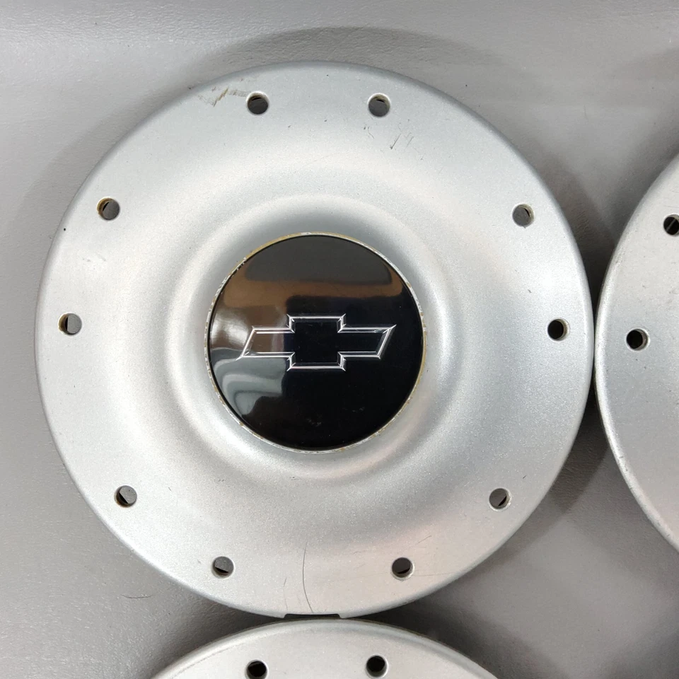 Juego de 4 tapacubos centrales pintados para rueda Chevrolet Malibu 97-05 16" 9594285 Foto 2 de 4