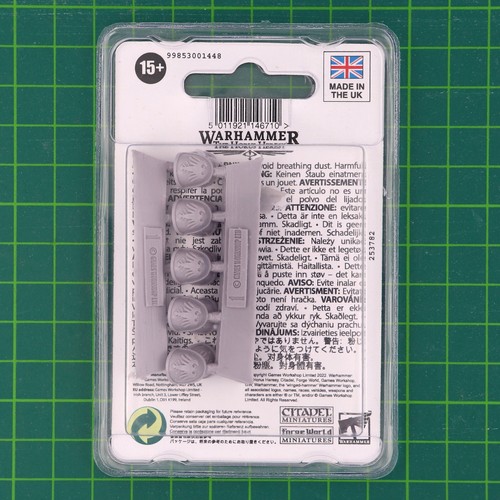 Raven Guard MKIV Shoulder Pads OOP #15537 Warhammer The Horus Heresy Forge World - Picture 2 of 3
