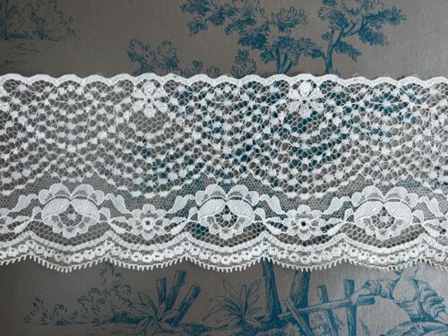 Vintage Nottingham Lace 9.5cm 95mm Floral Pattern White Wedding Lingerie Trim - Picture 8 of 9