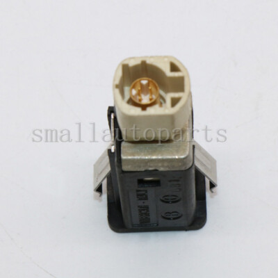 Genuine USB Socket 9167196 9237656 9230112 84109167196 for 2008 