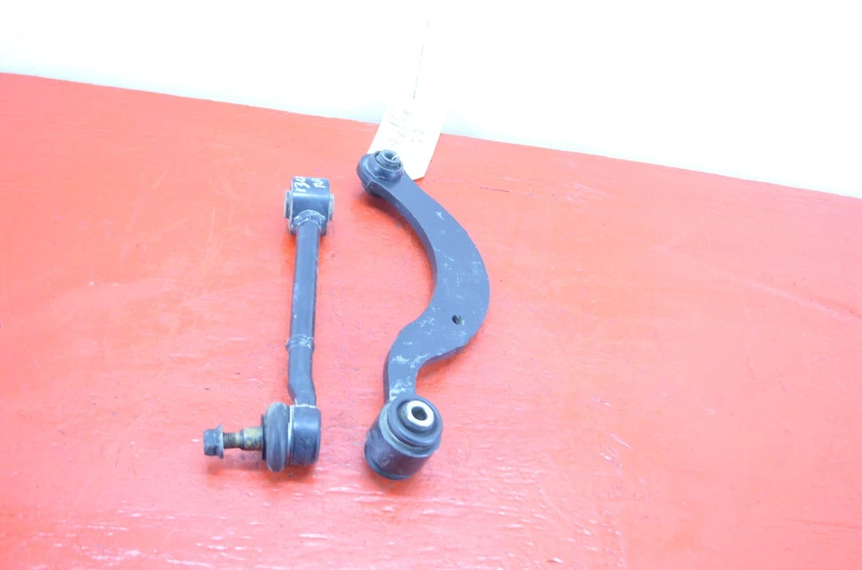 11-17 LEXUS CT200H JUEGO BRAZO CONTROL LADO PASAJERO TRASERO DERECHO OEM Foto 3 de 4