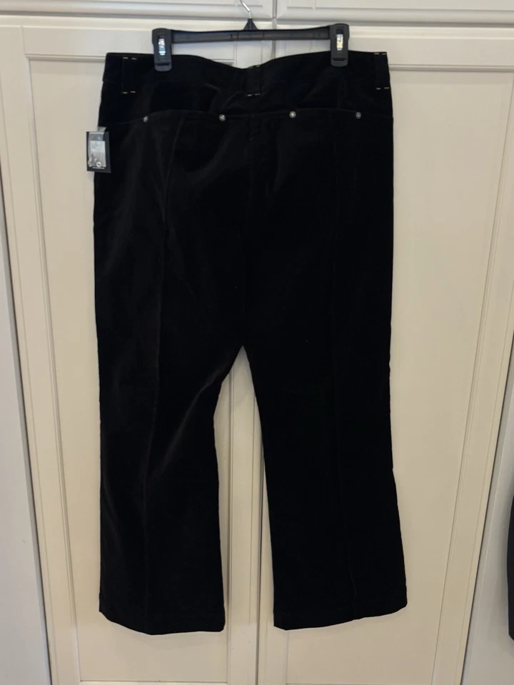 Pantalones de terciopelo negro Reba talla 16 botones de estrás, costuras doradas, pliegue de pliegue nuevos con etiquetas Foto 2 de 4
