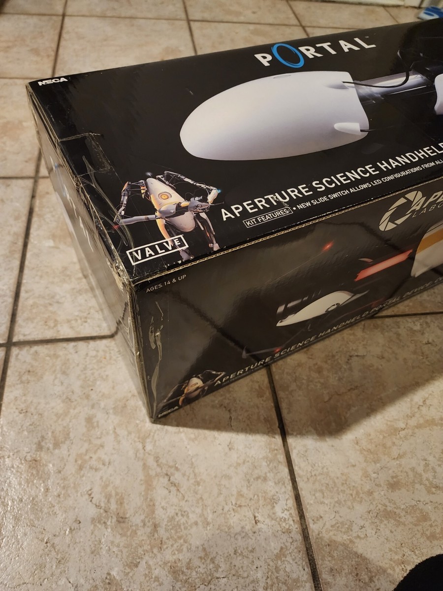 ポータル ガン NECA プロップ レプリカ Portal Device 1/1 ポータル ガン NECA プロップ レプリカ Portal Device 1/1