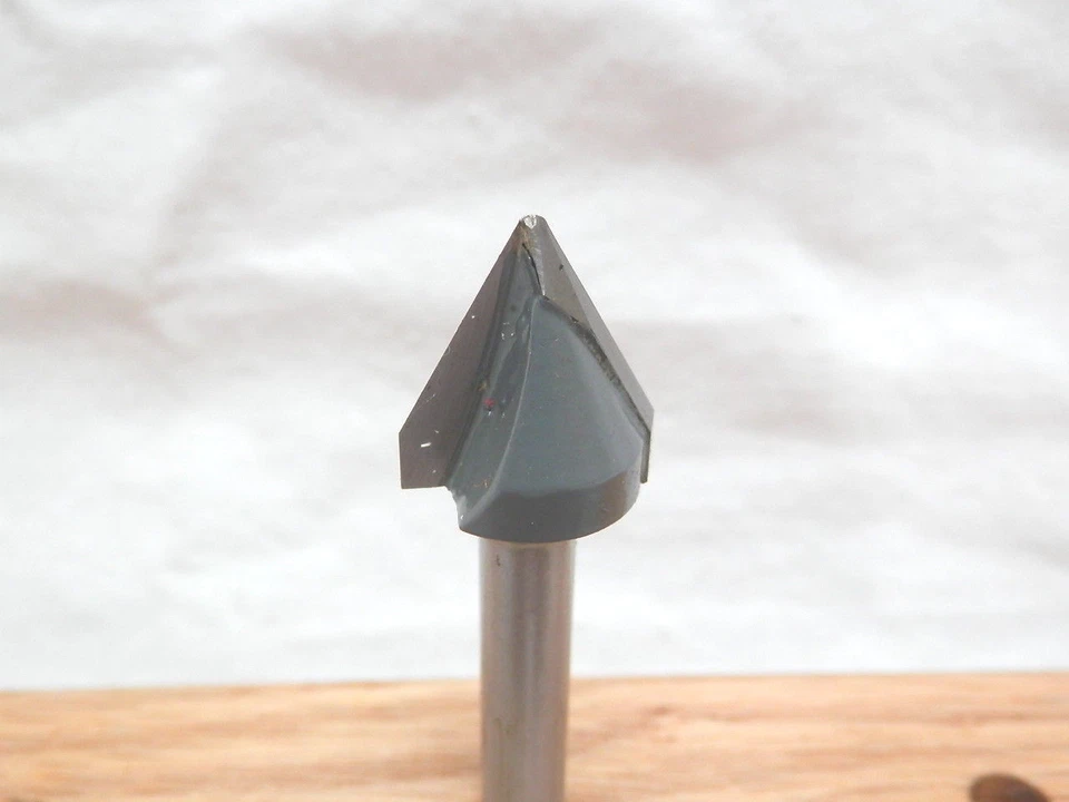 (1) NUEVA MLCS 5/8" D 60° ranura en V punta de carburo broca de enrutador vástago de 1/4" n2 Foto 4 de 4