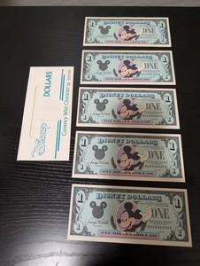Lot of 5: 1990 Walt Disney Dollars Mickey  Notes Sequential Rare Mint 