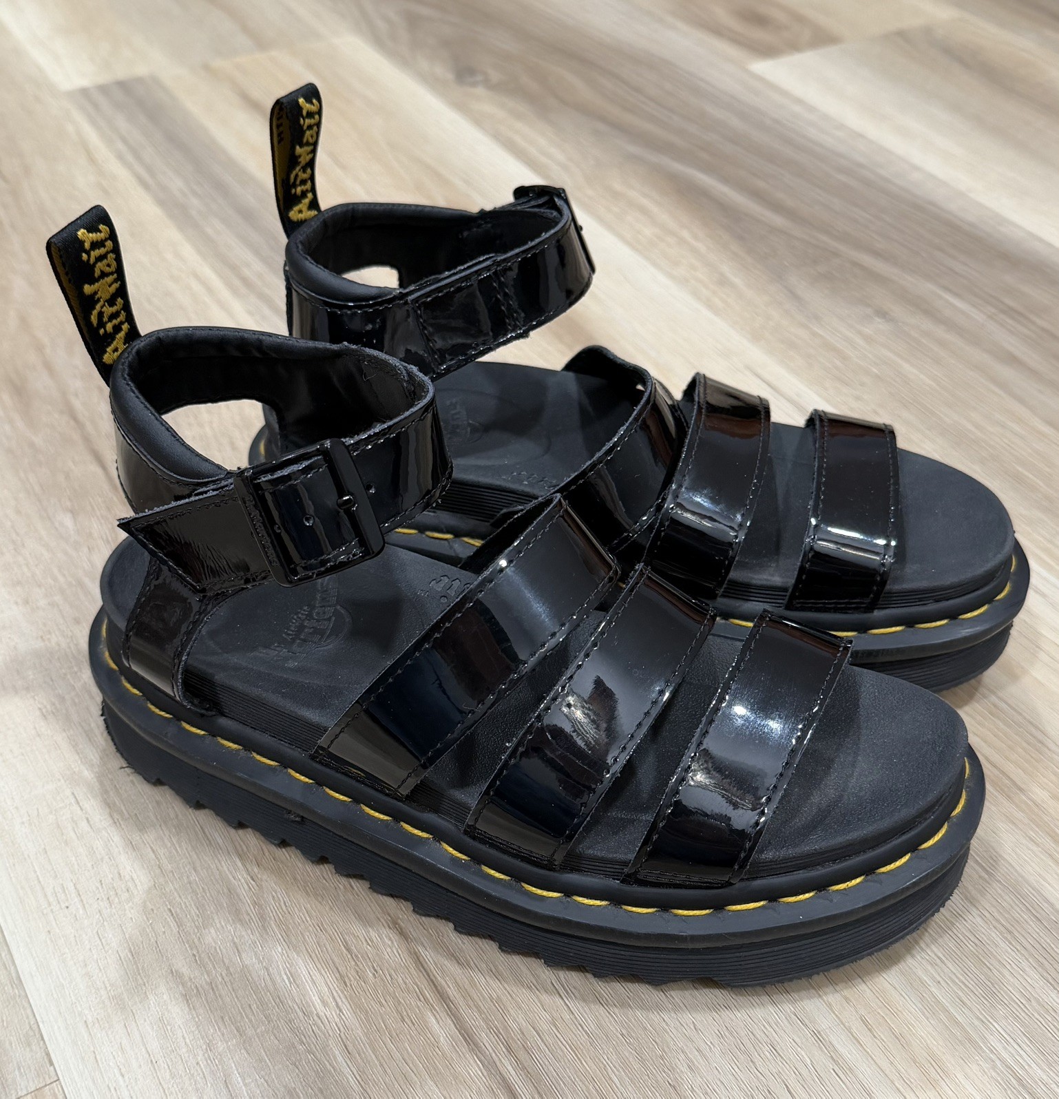 Dr. Martens Blaire Patent Leather Platform Strap Gladiator Sandal Black Sz 6