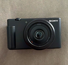 Sony ZV-1F Compact Digital Camera Black Flip Screen 20.1MP USB-C f/2