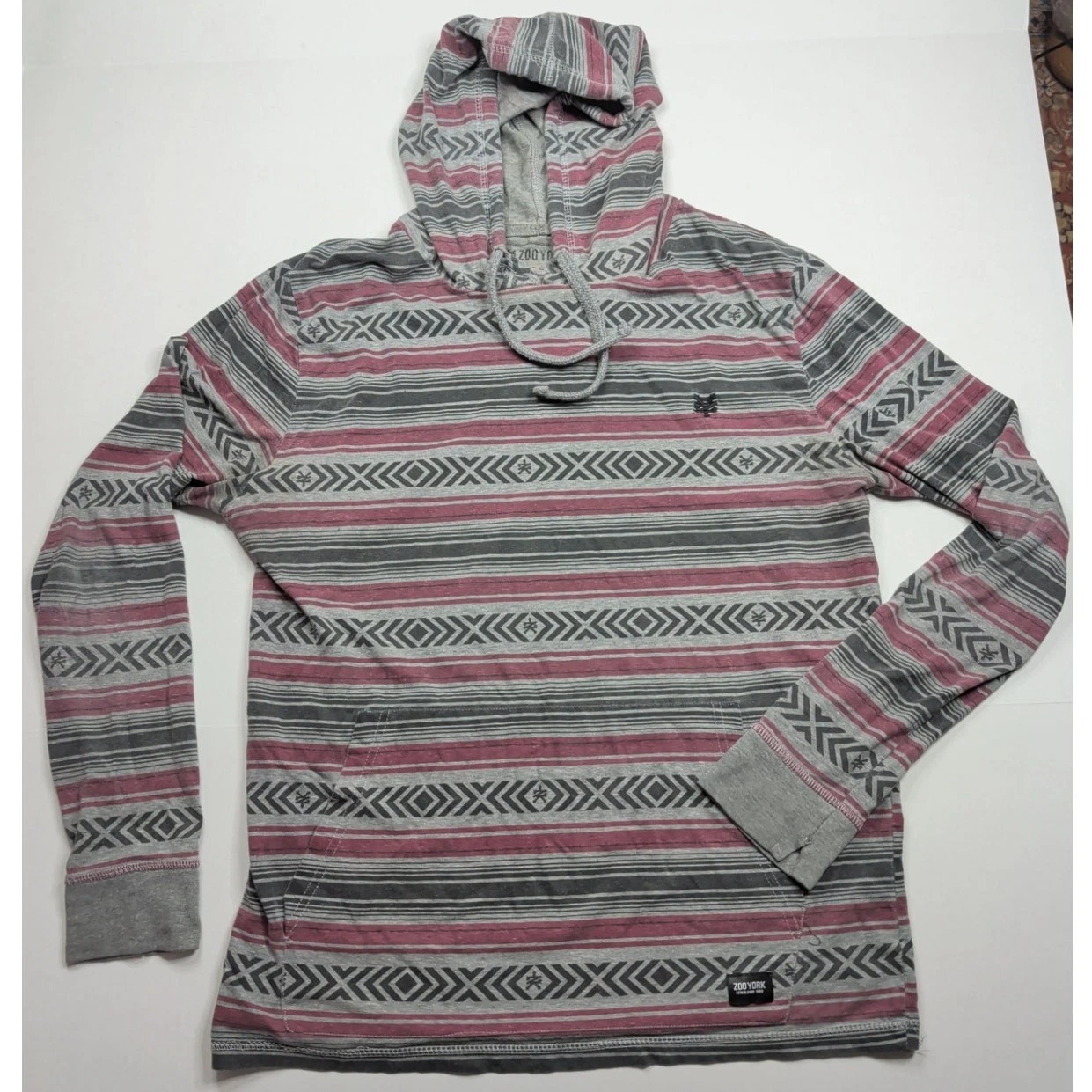 Zoo York Men's Lightweight Hoodie Size Large Striped Aztec Gray Red Black Tribal