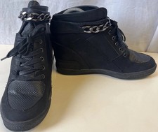 Black Faux Suede Mix UK 6 Hidden Wedge Heel Ankle Chain Trainer New Look Boots