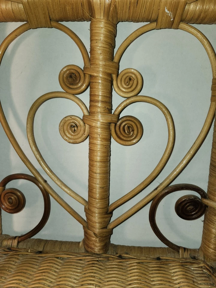 Small Ratan Side Table 21 in. high tan - Image 2 of 4