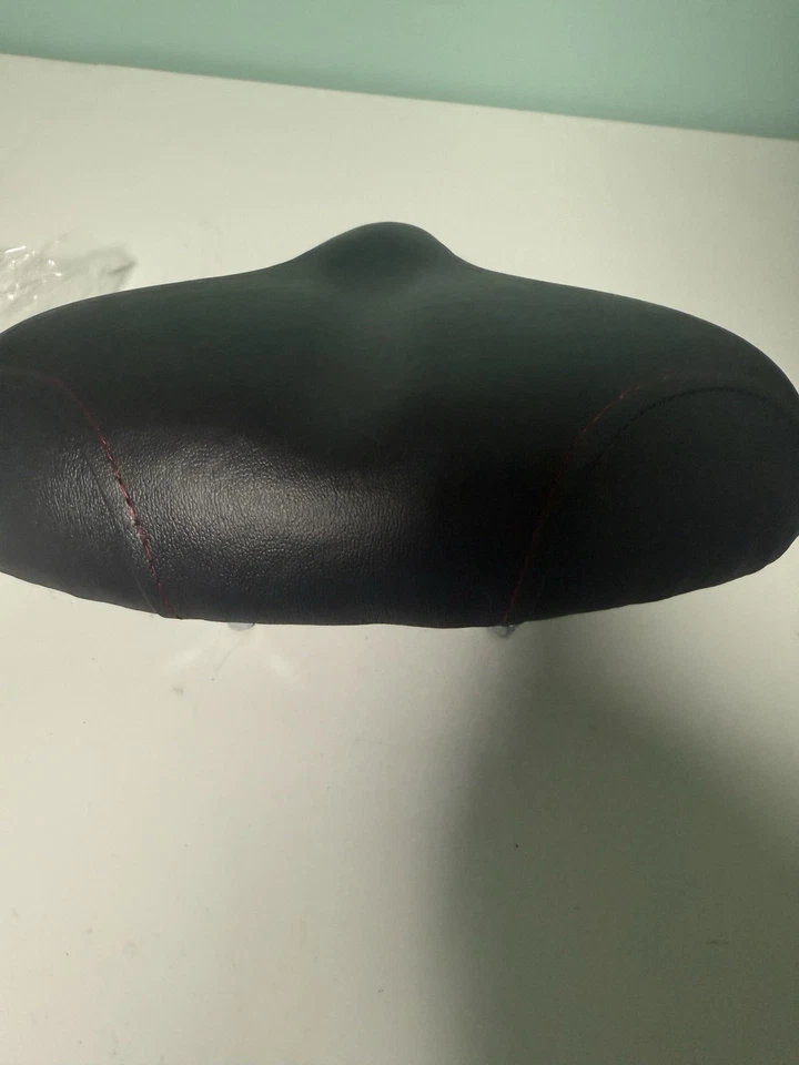 Sillín de triciclo ejercitador Sunlite, 12" x 12" o • 12-3/4 x 14 pulgadas montaje en poste de resortes Foto 2 de 4