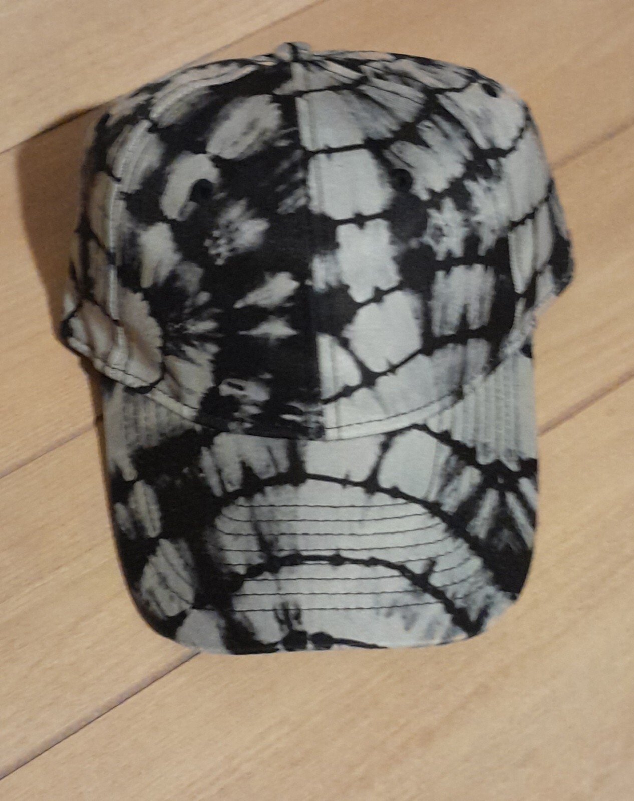 Picture 1 of 6