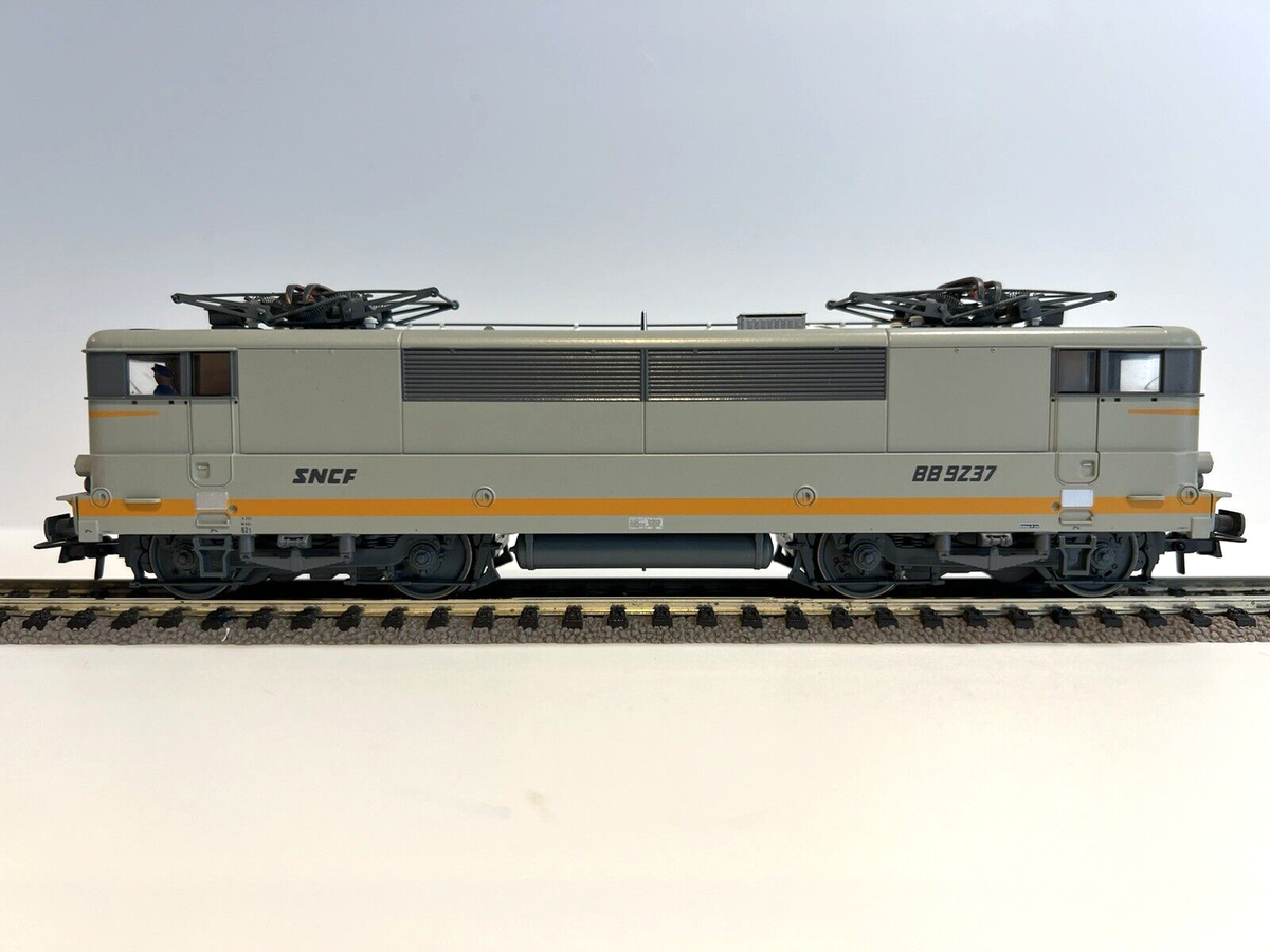 Locomotive électrique Roco BB9300 Livrée Béton 43562-1 - 1/87, Neuve, Rare