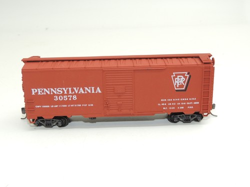 Coche de carga de acero HO Accurail Pennsylvania 40' PRR 30578 | Zustand: Used