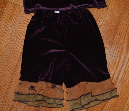 VTG LITTLE MASS Toddler Velvet 2 pc. Outfit Pants Set 12M Lace - Picture 6 of 9