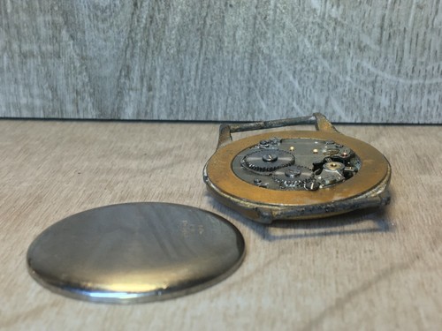 Dettagli meccanismo orologi svizzeri per ricambi - Foto 8 di 8