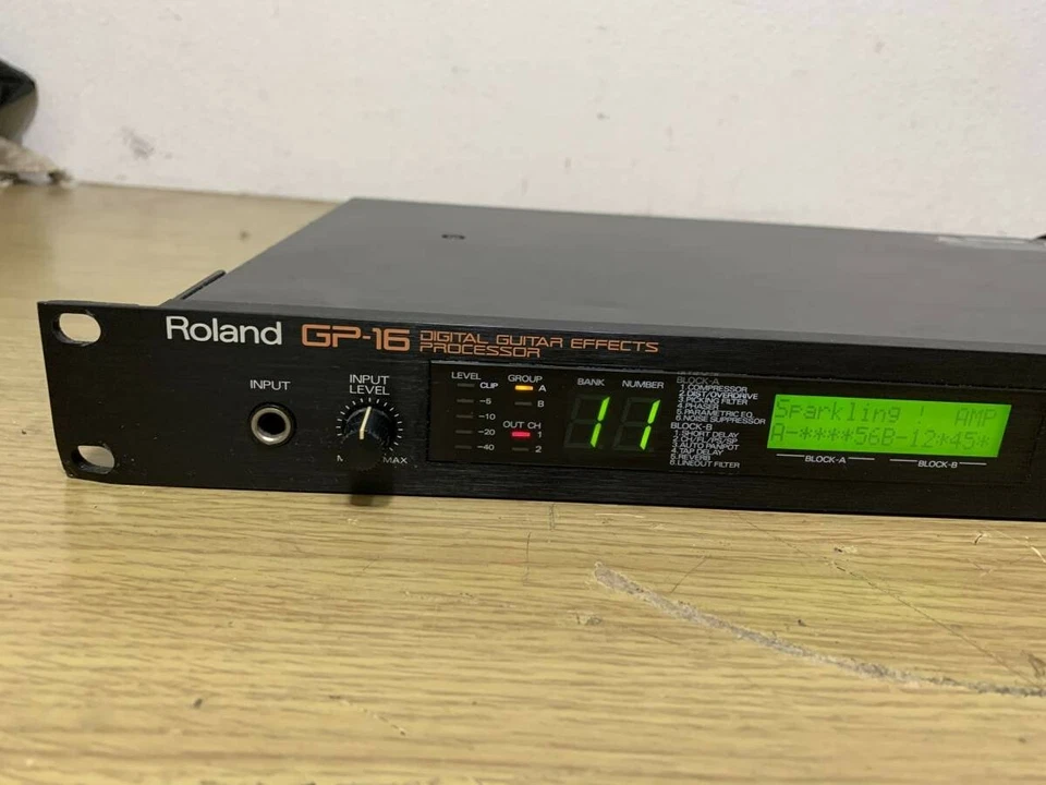 Roland GP-16 Digital Guitar Effects Processor Used from Japan - Image 2 of 2