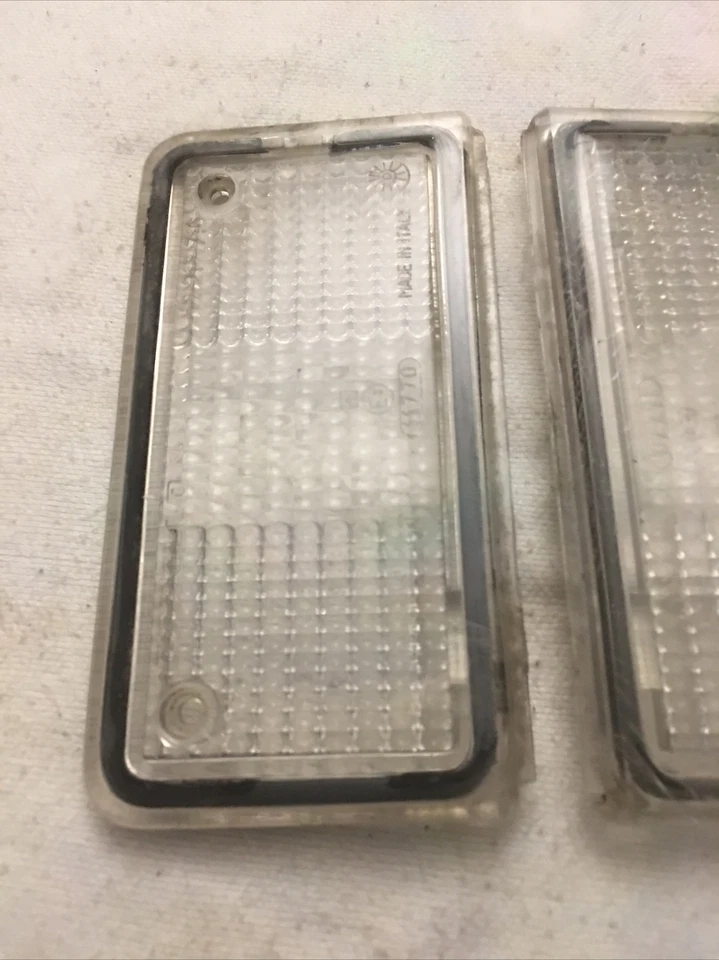 LENTE DE LUZ INVERSA TRASERA FIAT X 1/9 OEM CARELLO (1E) Foto 2 de 4