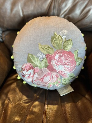 Jessica Simpson  Standard Pillow Roses  Cotton Cottage Core Boho