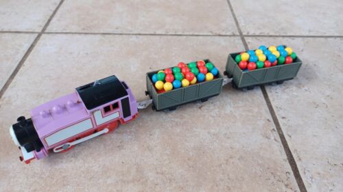 Thomas Trackmaster Rosie train with original troublesome Trucks. Old style TOMY - Afbeelding 1 van 6