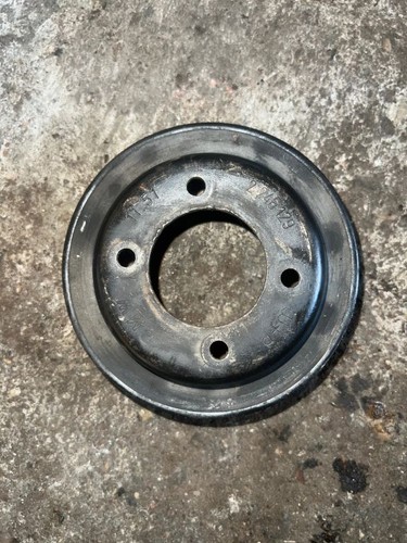 BMW 5 E39 1999 Riemenscheibe Wasserpumpe 2246129 Diesel 135kW LIA29229