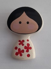 AVON  CONCRETE PARFUM SOLIDE  LA PETITE FILLE  -    FRAGRANCE GLACE - BROCHE