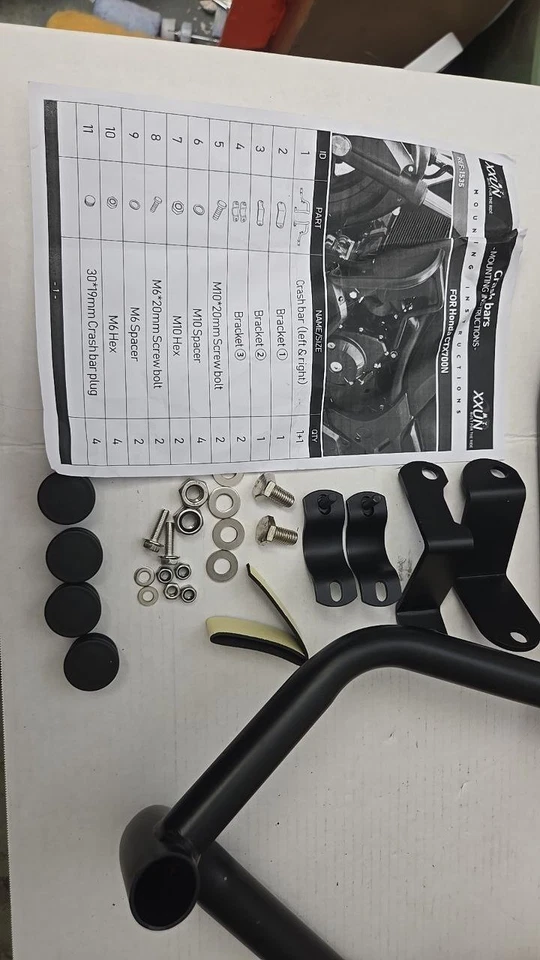 Barras de choque de marco de protectores de motor negras aptas para Honda CTX 700 N CTX700N 2014-2018 Foto 3 de 4