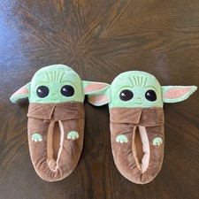 Star Wars The Mandalorian Grogu Slippers Baby Yoda Size L / XL Used