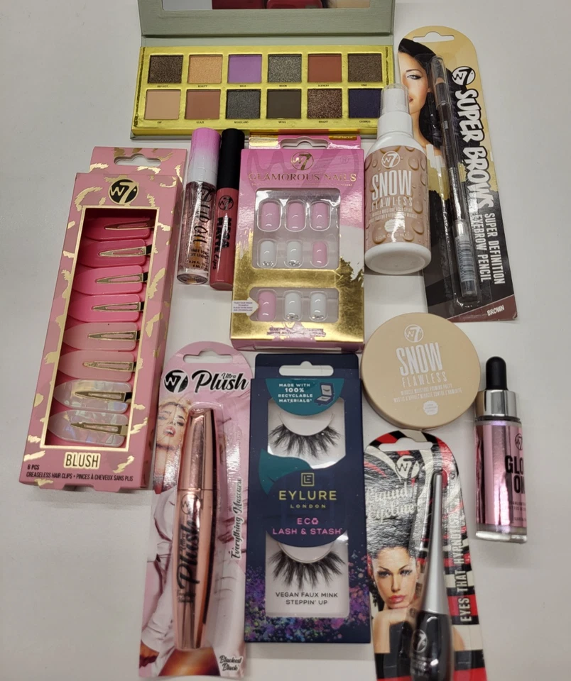 Cosmetic Make Up Hamper Pamper for Girls Ladies Teenagers Mum Boxed W7 - Image 3 of 3