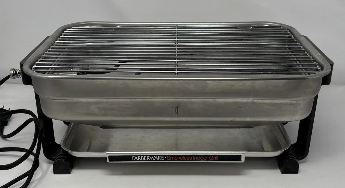 Un grill de cuisson d'intérieur BBQ sans fumée Starfrit