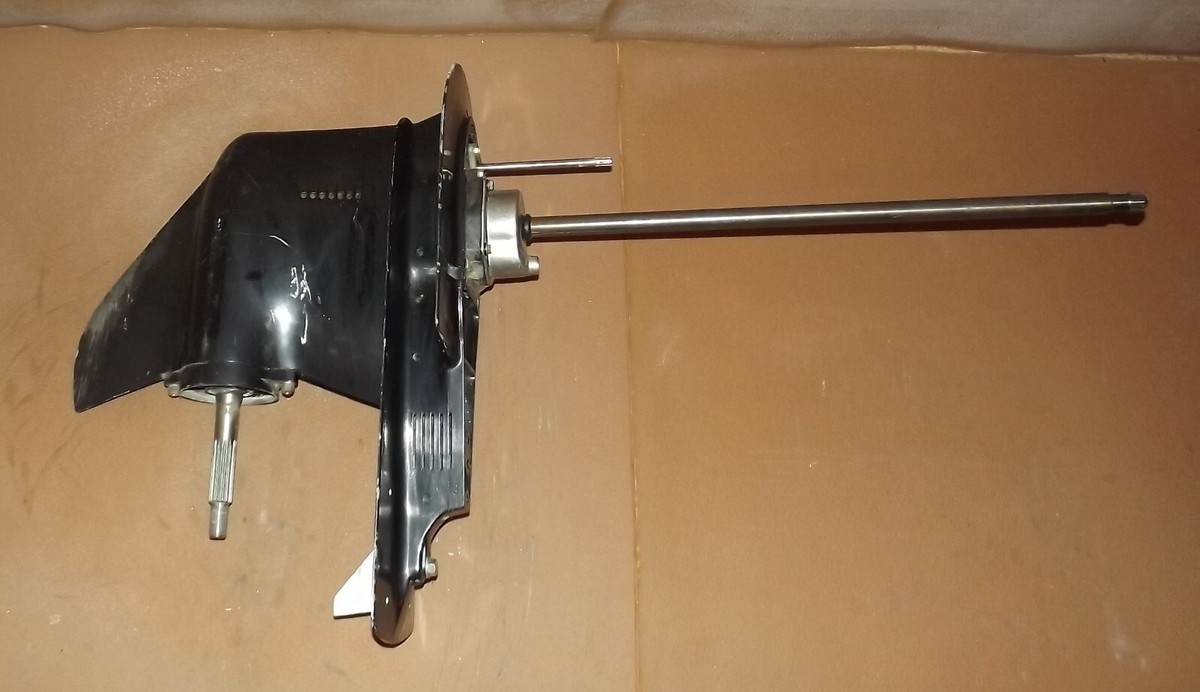 1996 Force 2 Stroke 90 HP X Long Lower Unit Gearcase 25