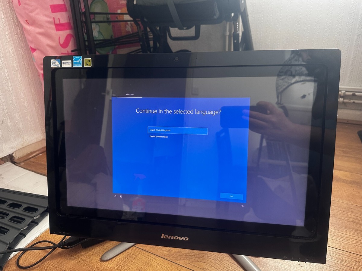 Lenovo All in One Computer C440 Type 10104 TouchScreen 21.5