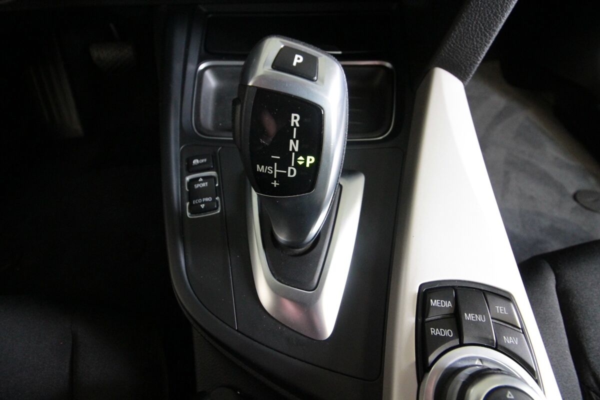 BMW 318d 2,0 Touring aut.