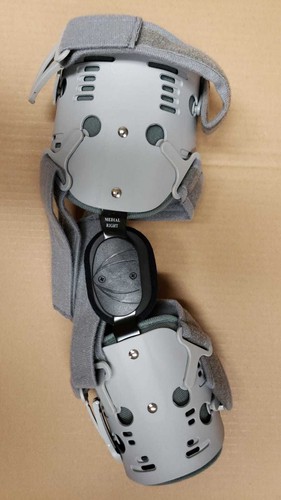 Assist Medical Supplies OA KNEE BRACE, Small/Medium Right - Picture 3 of 4