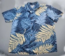 Kolekole Hawaiian Shirt Medium Kole floral short sleeve Rayon Hawaii Made USA
