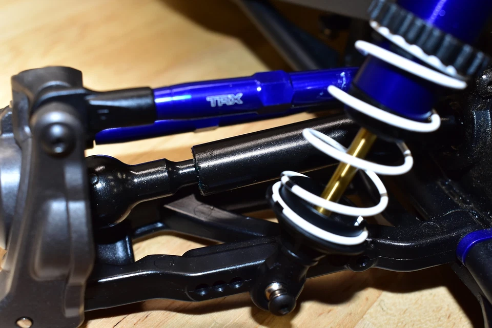 MIP 23170 X-Duty Front Upgrade Drive Kit for Traxxas Extreme Heavy-Duty Axles - Image 3 of 3