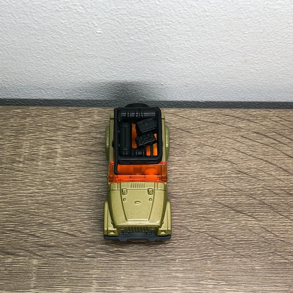 Matchbox Jeep Wrangler Jungle Tour 1998 Vintage Green 4x4 Diecast Toy Car 1:64 - Image 3 of 4