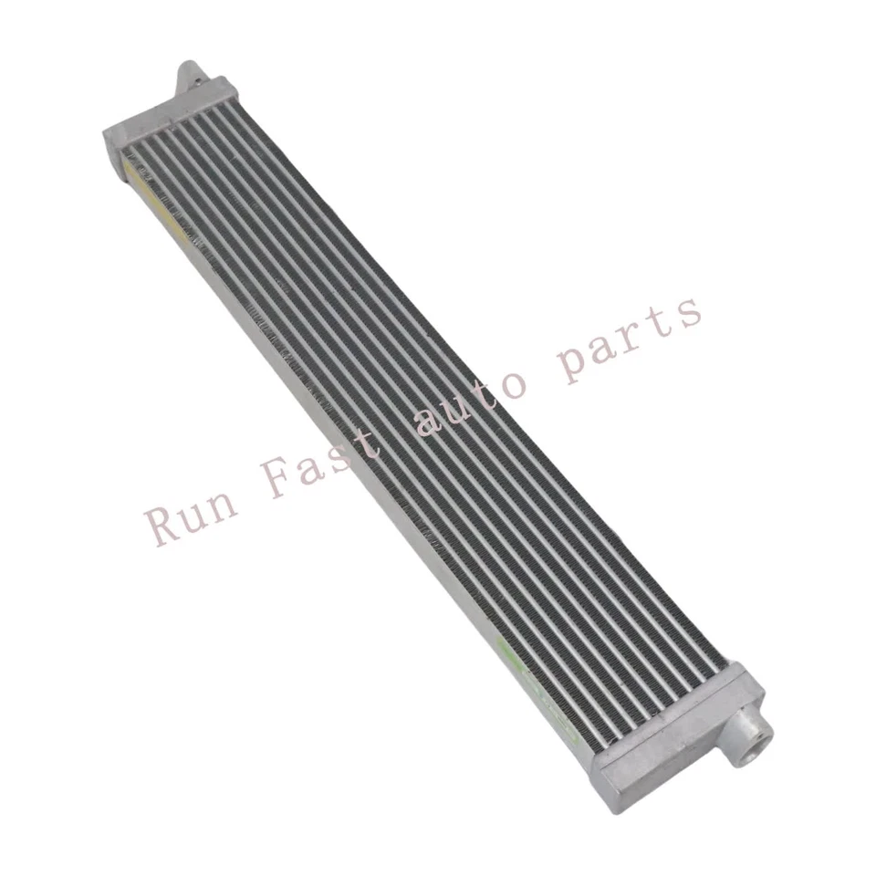 Radiador enfriador de aceite nuevo para Mercedes-Benz Clase C W205 S205 C63 AMG 4,0 L S63 AMG Foto 2 de 4