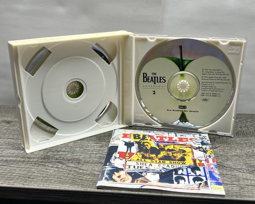 The Beatles Anthology 2 1996 Apple Reissue and A Hard Day’s Night - Imagen 3 de 4