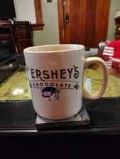 Hershey’s Chocolate Oversized 28 OZ Coffee Soup Mug Jumbo Cup Galerie Christmas