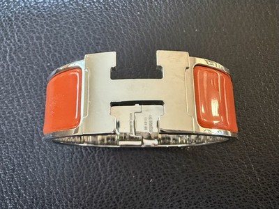 HERMES CLIC CLAC H Orange & Silver. PM. New Condition! Retail $890! Box, Etc.