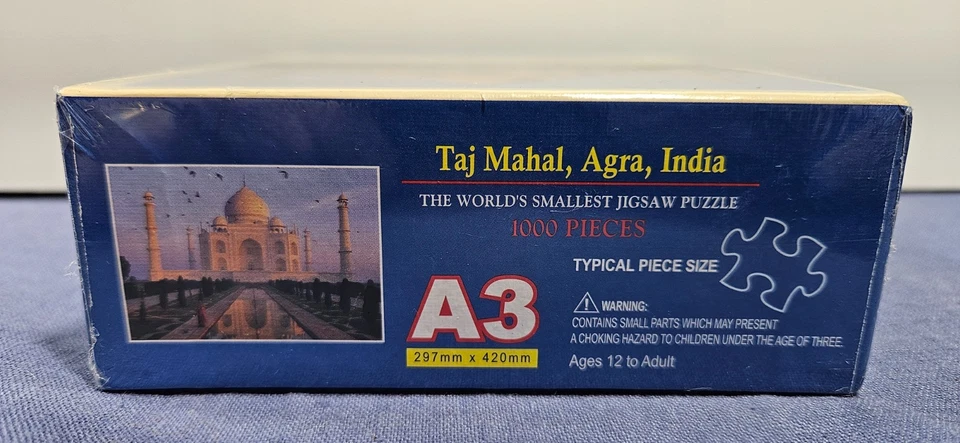 World's Smallest Jigsaw Puzzle, 1000 Pieces A3, Taj Mahal Agra India 12" x 16.5" - Image 4 of 4
