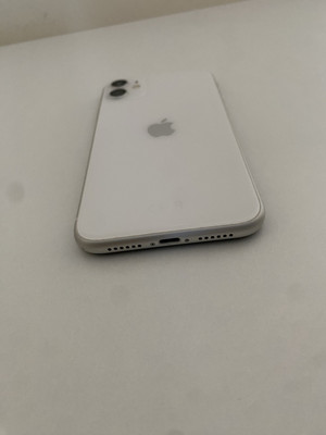 iPhone 11 White 190199221291 | eBay UK