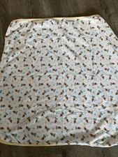 Vintage Hanes Disney Winnie the Pooh 28 X 32 Hooded Baby Towel