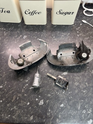 VAUXHALL COMBO MK2 C VAN LOCK SET DOOR LOCKS & IGNITION BARREL AND 1 KEY VRO08