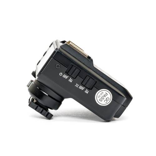 Godox X2 2.4 GHz TTL Wireless Flash Trigger for Sony Alpha Cameras HSS - Picture 3 of 6