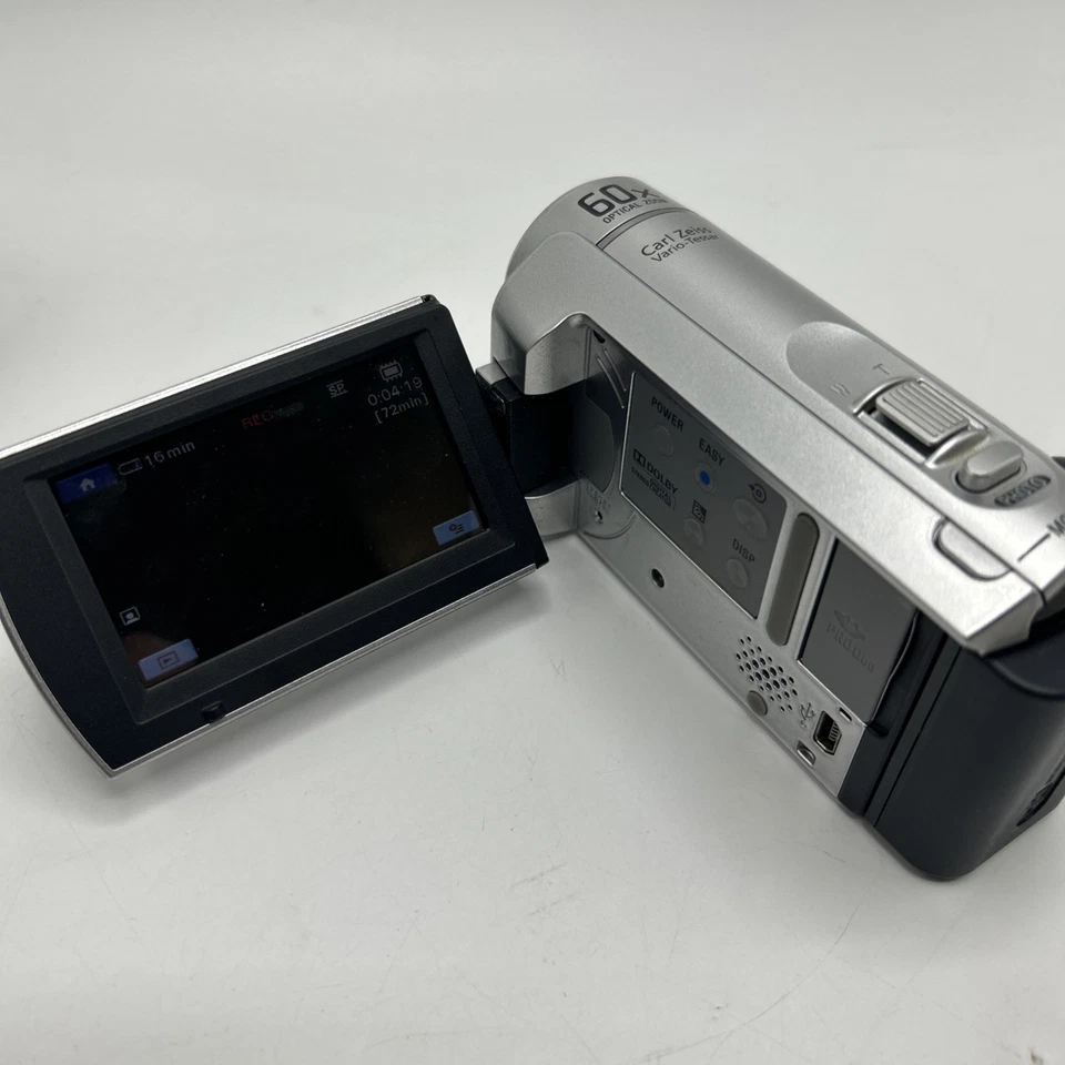 Sony Handycam DCR-SX30E Digital Video Camera Recorder - Image 3 of 4
