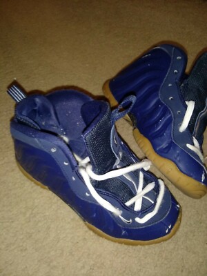 navy blue foamposites toddler